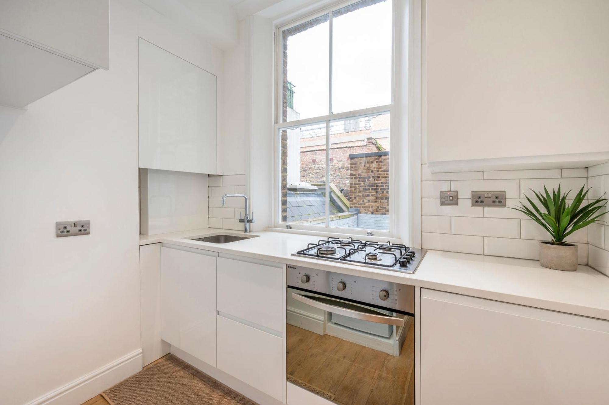 Charming 1 Bedroom Flat With Private Patio - West London, Kensington, Earl'S Court, Chelsea 外观 照片